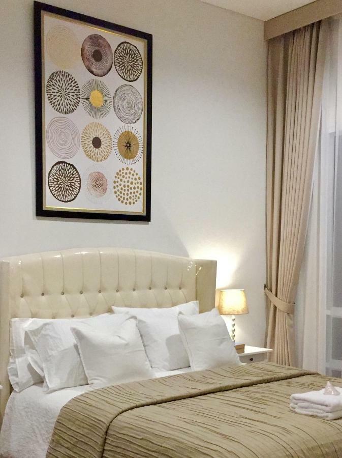 2Br Lucky Tower Residence Jakarta Old Town Top Floor Condo Exteriör bild